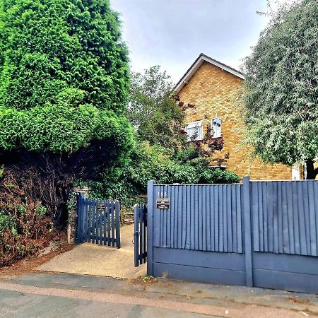 Potter'S Escape-Walking Distance From The Studios! Abbots Langley エクステリア 写真